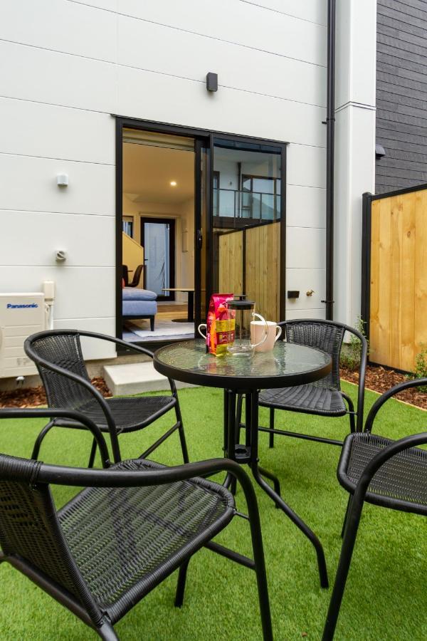 Modern City Living By Latimer Square, Cathedral Apartment Christchurch Exterior photo